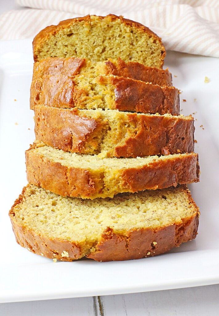 2G0A0087-711x1024 Banana bread