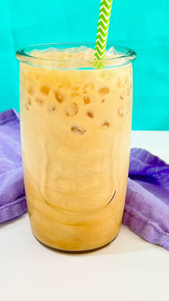  IMG_0863_jpg-1-576x1024 Dr Pepper Dirty Swirl Soda  