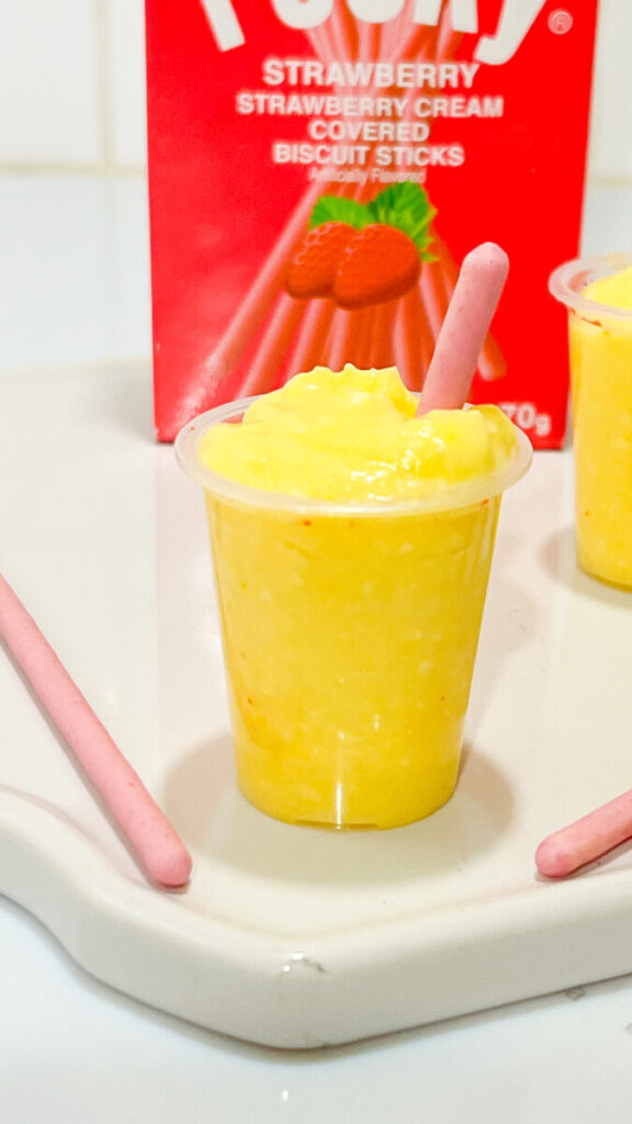  IMG_2040_jpg-576x1024 Strawberry Pocky Pudding Shots  