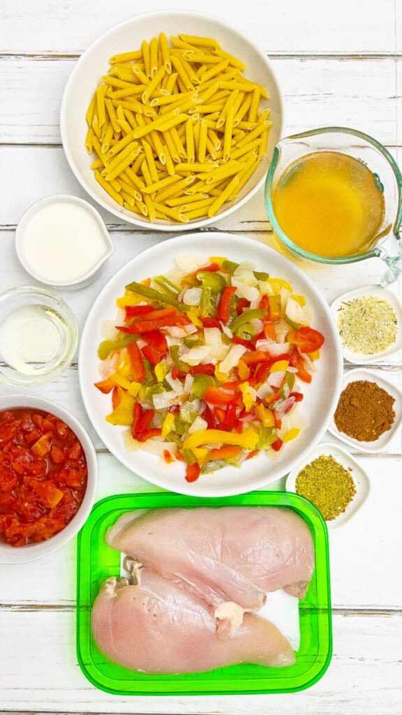  IMG_0581_jpg-576x1024 Crock Pot Chicken Fajita Pasta  