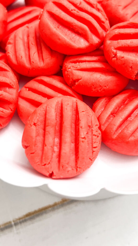  IMG_0782_jpg-576x1024 Red Velvet Cream Cheese Mints  