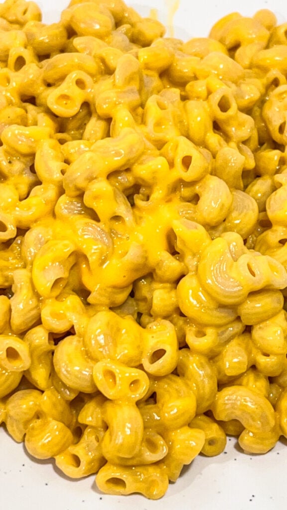  IMG_2241_jpg-576x1024 Creamy Cheesy Pasta  