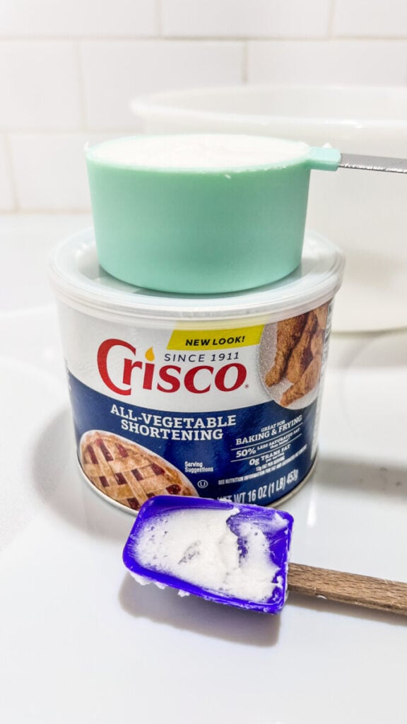  IMG_2496_jpg-1-576x1024 Can You Make Biscuits with Crisco? Easy Flaky Homemade Recipe  