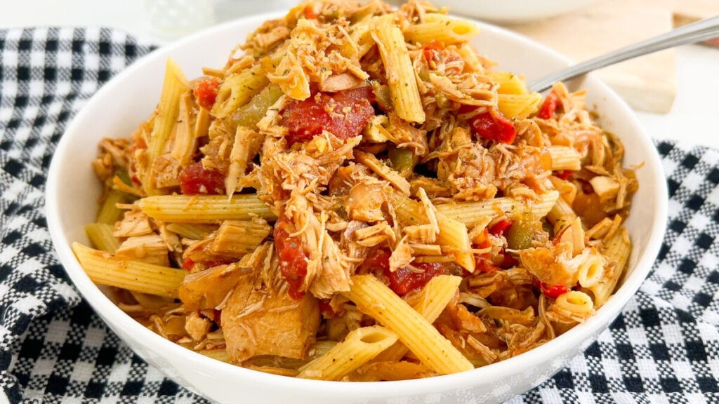  IMG_3369_jpg-1024x576 Crock Pot Chicken Fajita Pasta  