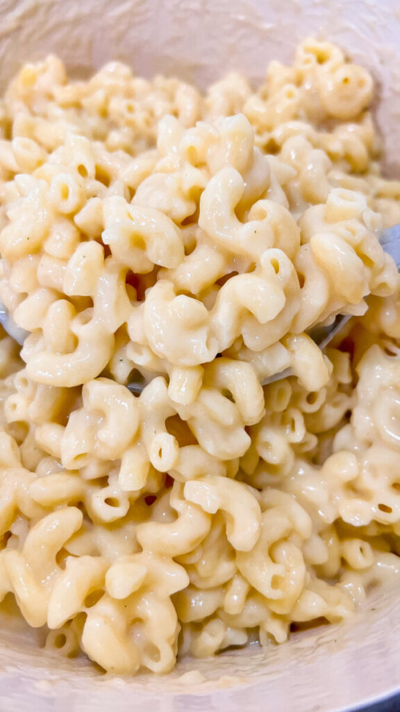  IMG_0795_jpg-576x1024 Cheesy One Pot Mac and Cheese  