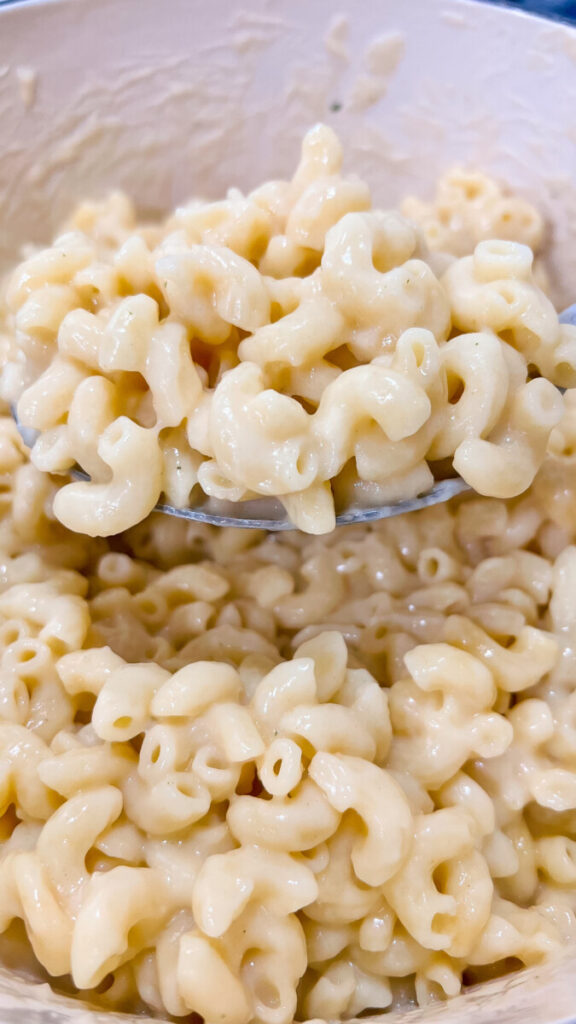  IMG_0801_jpg-1-576x1024 Cheesy One Pot Mac and Cheese  