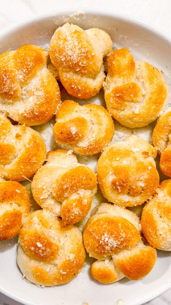 IMG_4256_jpg-576x1024 Homemade Garlic Knots