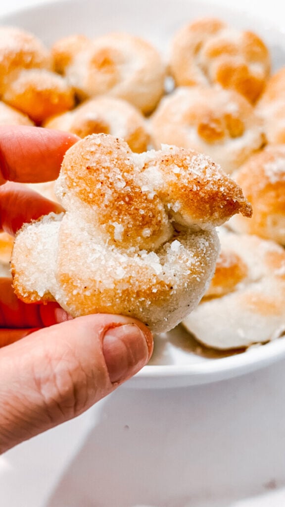 IMG_4264_jpg-576x1024 Homemade Garlic Knots