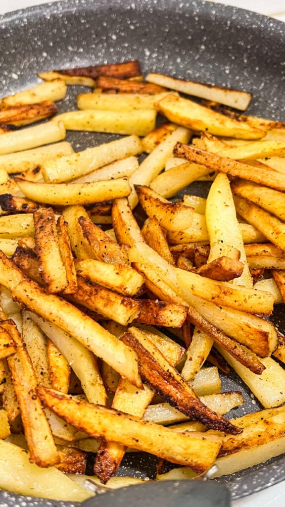  IMG_2472_jpg-576x1024 Easy Skillet French Fries  