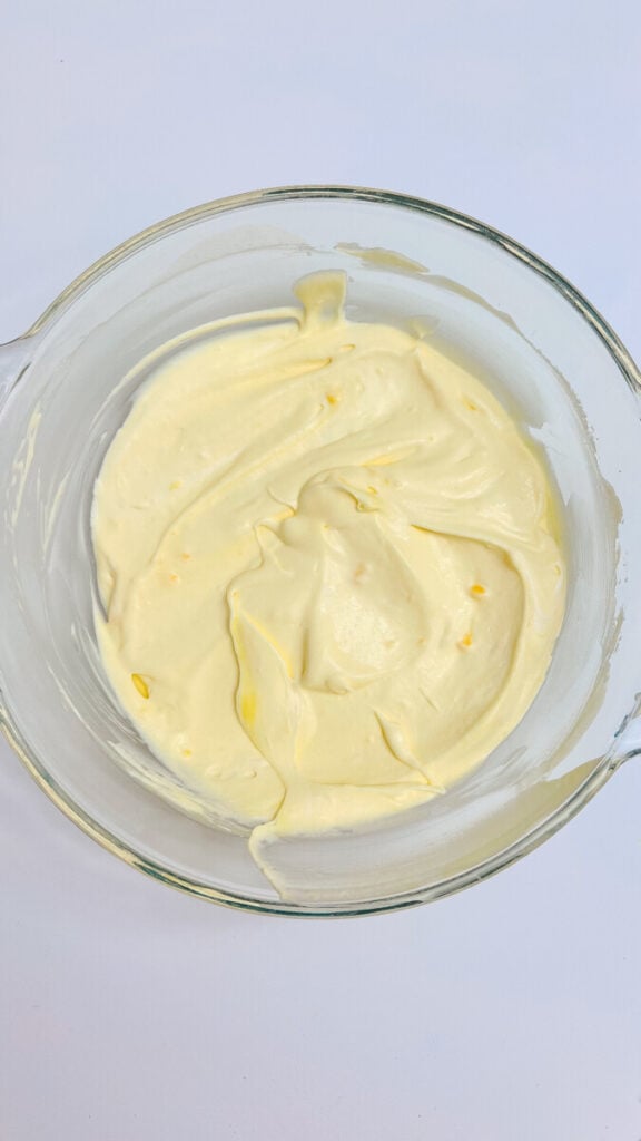 IMG_6046_jpg-576x1024 Banana Pudding Whoopie Pies