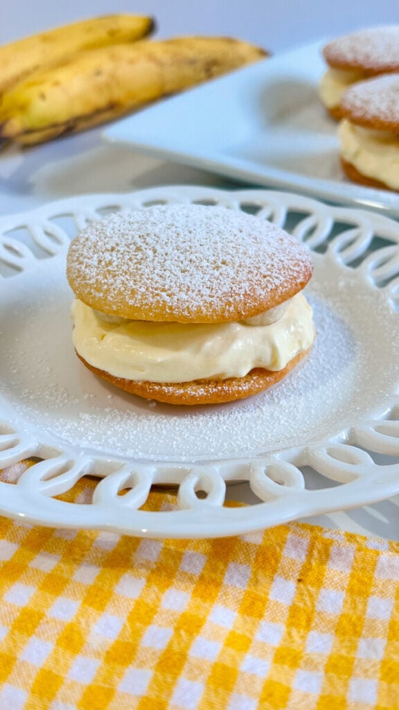 IMG_6057_jpg-576x1024 Banana Pudding Whoopie Pies