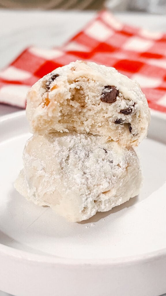  IMG_6521_jpg-576x1024 Chocolate Strawberry Snowball Cookies  