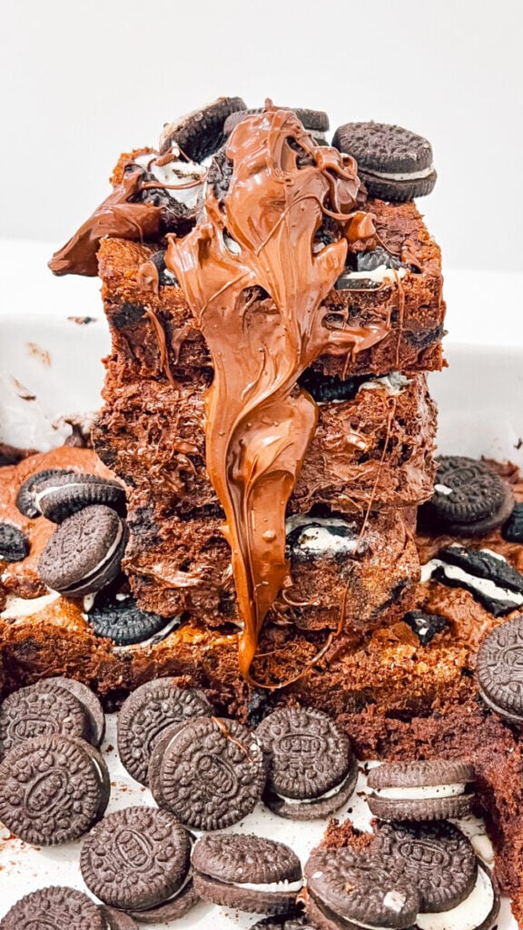  IMG_8352_jpg-576x1024 Oreo Brownies  