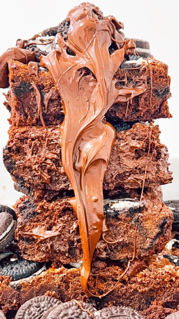  IMG_8354_jpg-576x1024 Oreo Brownies  