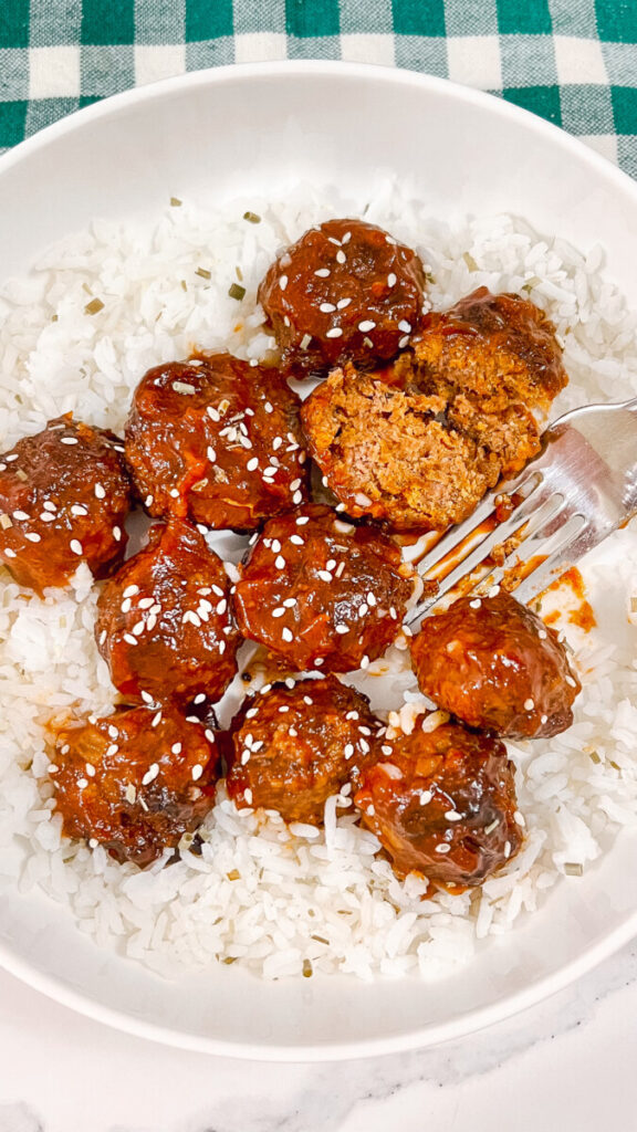 IMG_9946_jpg-576x1024 Honey Garlic Meatballs