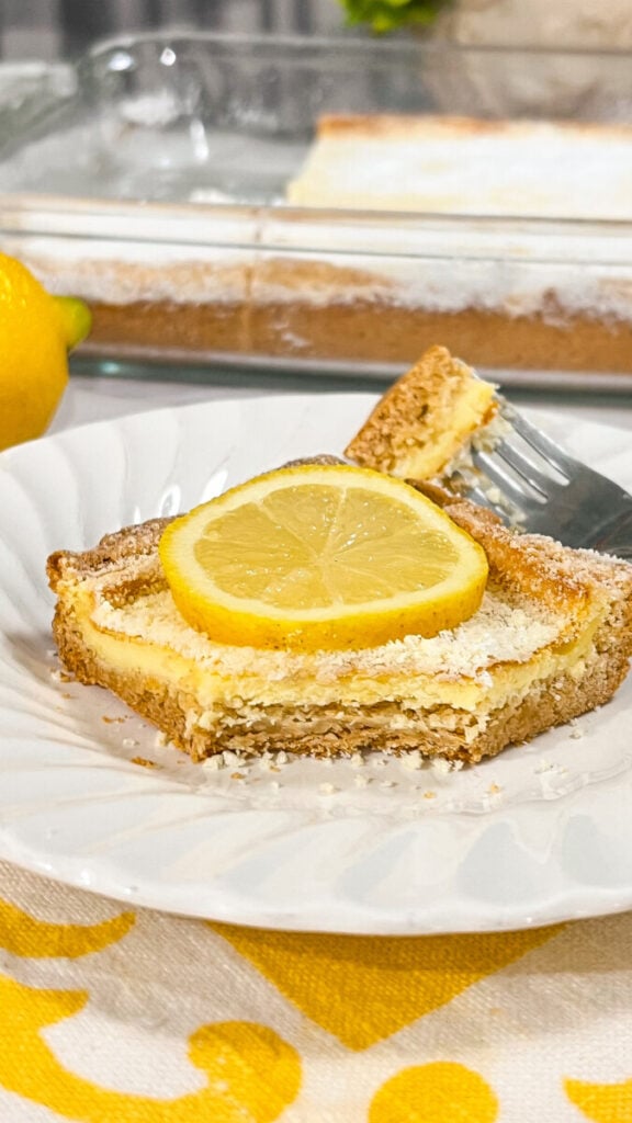 IMG_5711_jpg-576x1024 Lemon Gooey Butter Cake