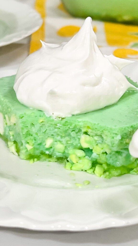  IMG_5915_jpg-576x1024 Cottage Cheese Lime Jello Salad  