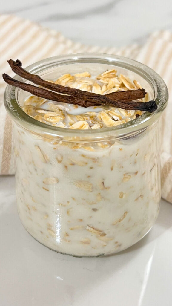  IMG_0337_jpg-576x1024 Creamy Vanilla Bean Overnight Oats  