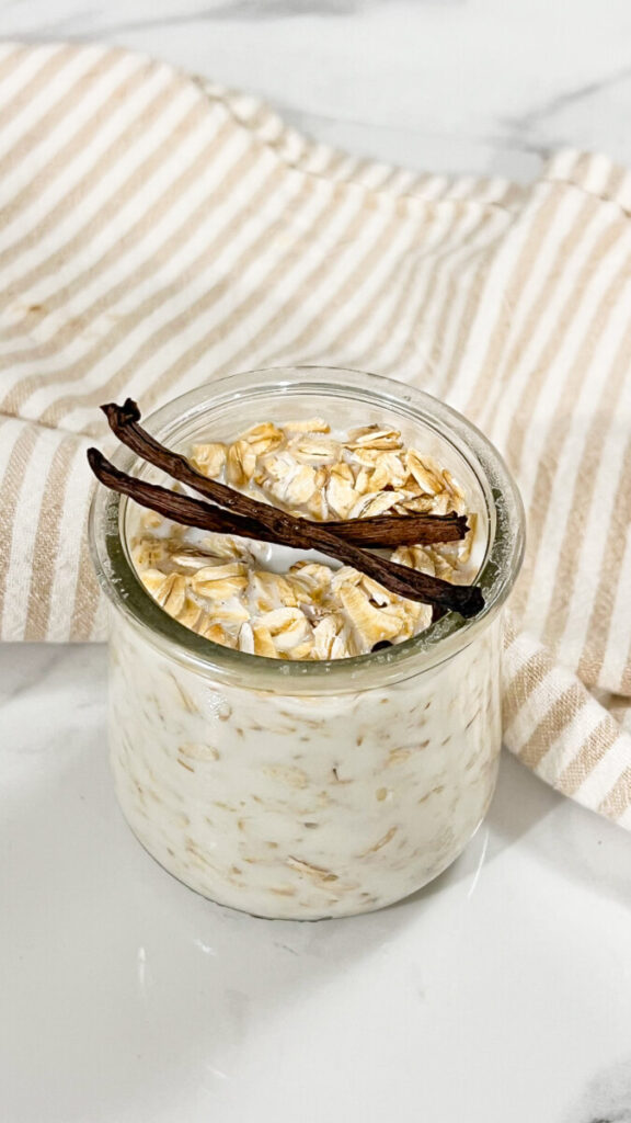 IMG_0341_jpg-576x1024 Creamy Vanilla Bean Overnight Oats  