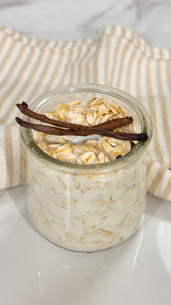  IMG_0354_jpg-576x1024 Creamy Vanilla Bean Overnight Oats  