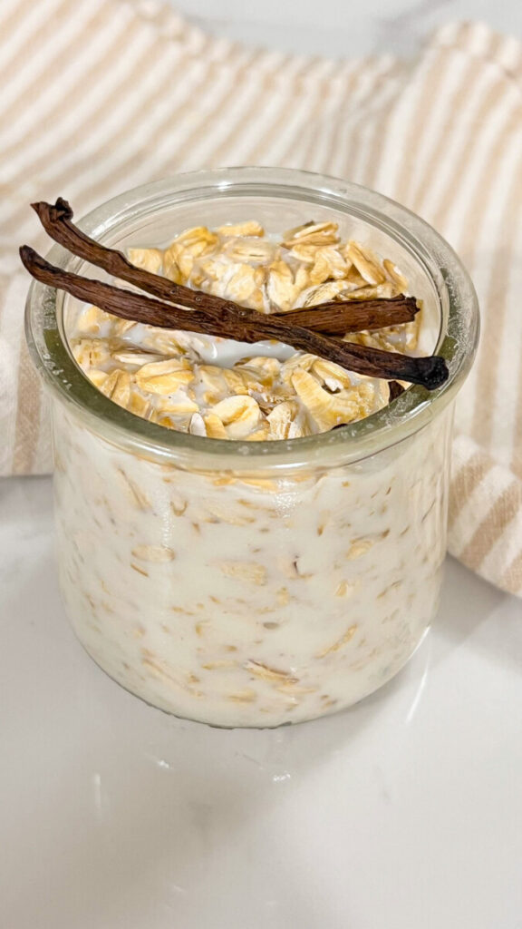  IMG_0358_jpg-576x1024 Creamy Vanilla Bean Overnight Oats  