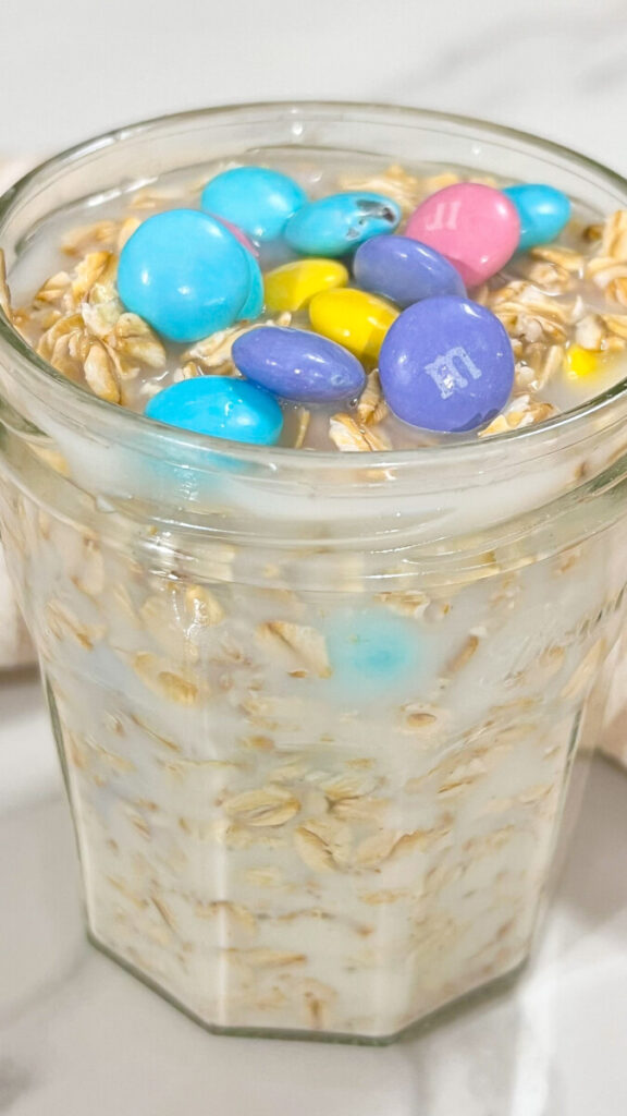  IMG_0359_jpg-576x1024 Easter M&M Overnight Oats  