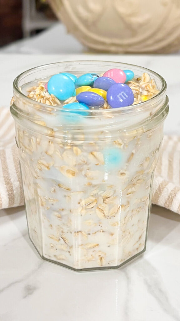  IMG_0363_jpg-576x1024 Easter M&M Overnight Oats  