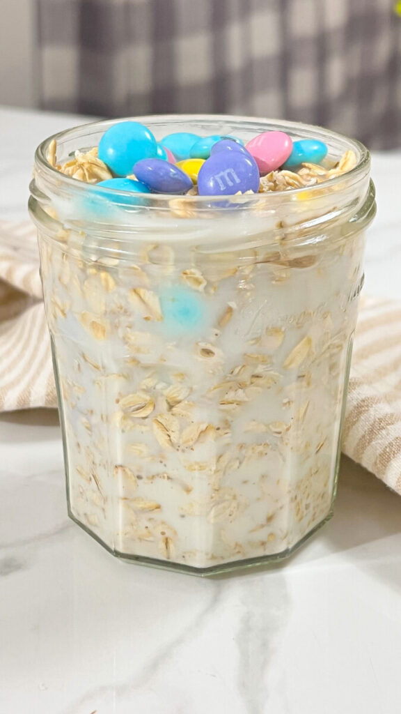  IMG_0368_jpg-576x1024 Easter M&M Overnight Oats  