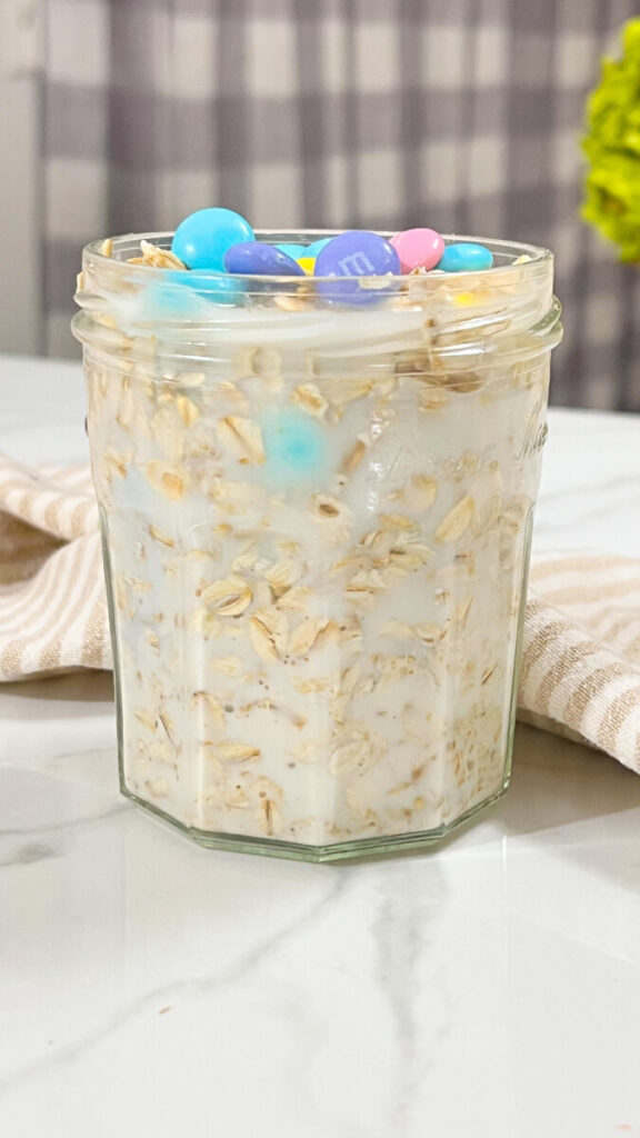  IMG_0371_jpg-576x1024 Easter M&M Overnight Oats  