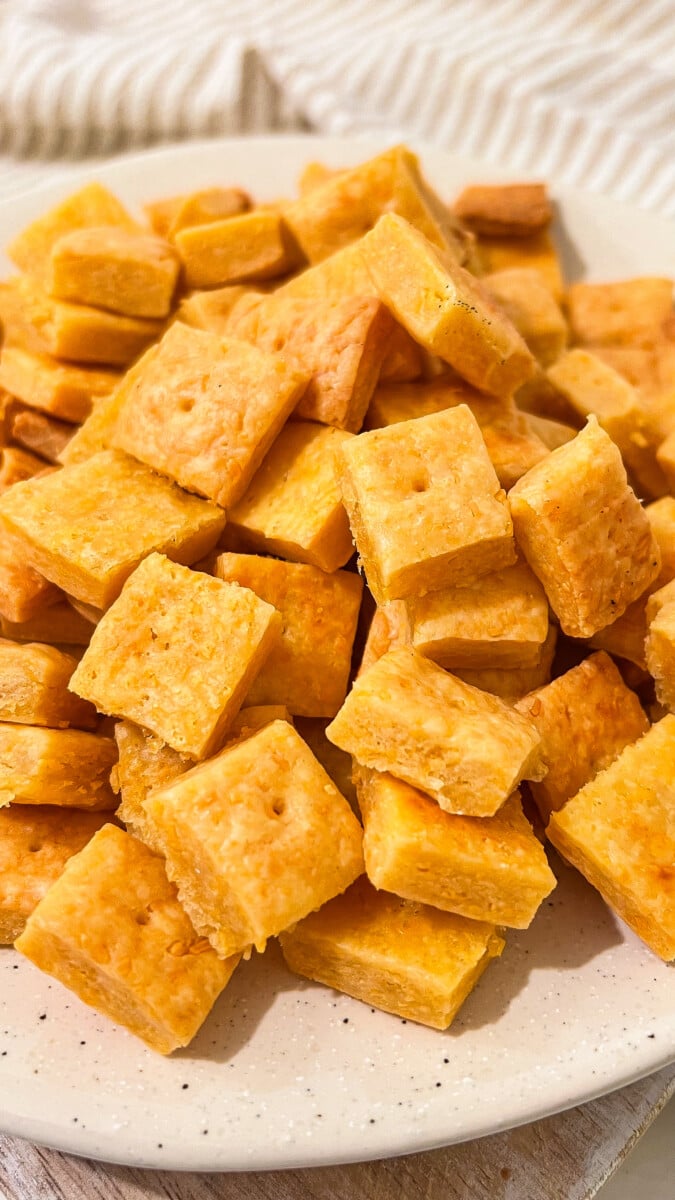  IMG_0630_jpg Homemade Cheez-Its  