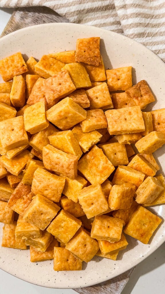  IMG_0657_jpg-576x1024 Homemade Cheez-Its  