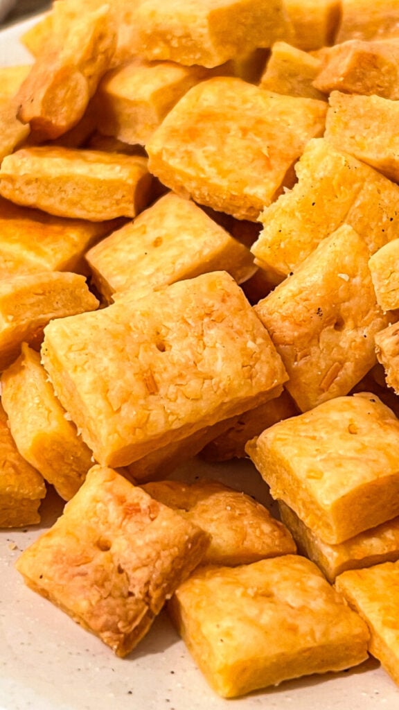  IMG_0667_jpg-576x1024 Homemade Cheez-Its  