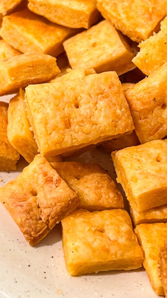  IMG_0672_jpg-576x1024 Homemade Cheez-Its  