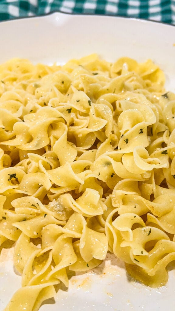  IMG_1897-576x1024 Easy Buttered Noodles  