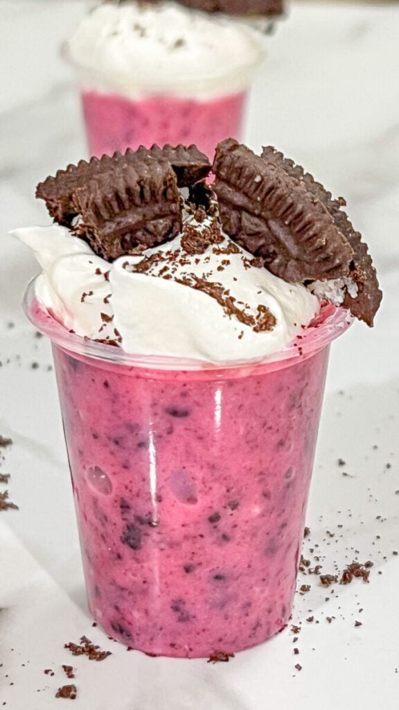 IMG_7135_jpg-576x1024 Strawberry Cookies and Cream Pudding Shots