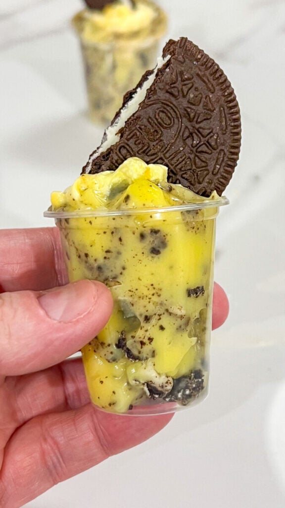 IMG_7244_jpg-576x1024 Banana Cookies and Cream Pudding Shots