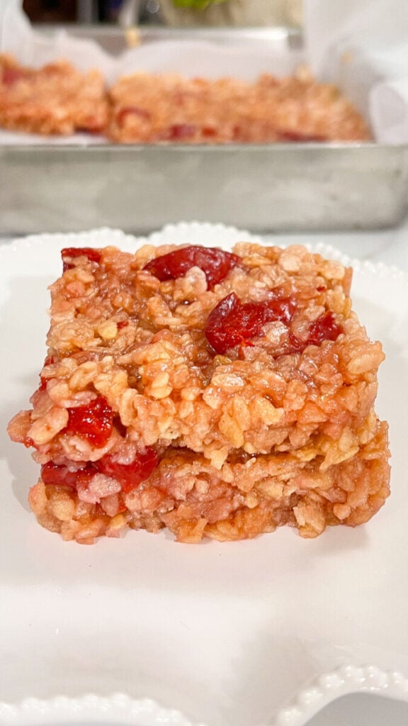  IMG_7941_jpg-576x1024 Cherry Pie Rice Krispy Treats  