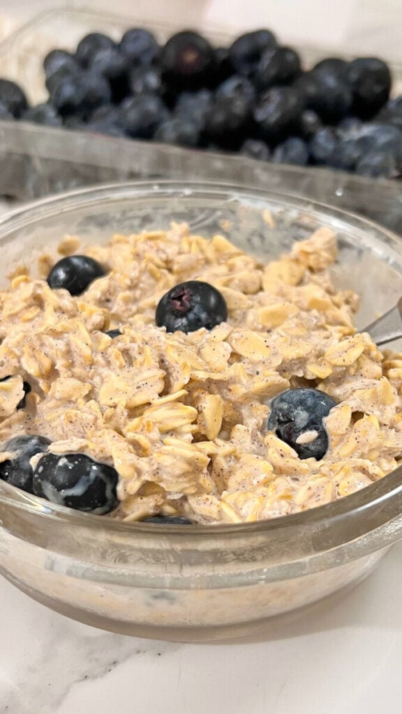  IMG_8994_jpg-576x1024 Blueberry Overnight Oats  
