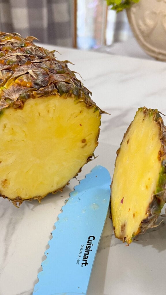  IMG_9123_jpg-576x1024 How to Cut a Pineapple  