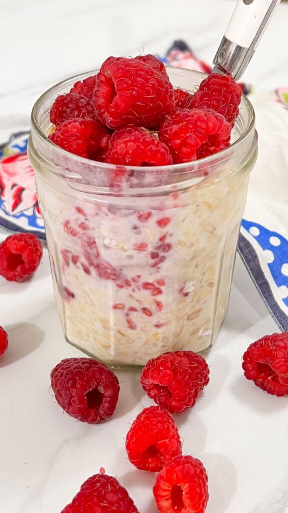 IMG_9459_jpg-576x1024 Raspberry Overnight Oats