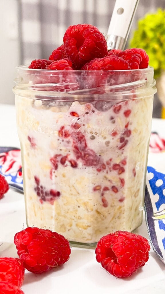 IMG_9479_jpg-576x1024 Raspberry Overnight Oats