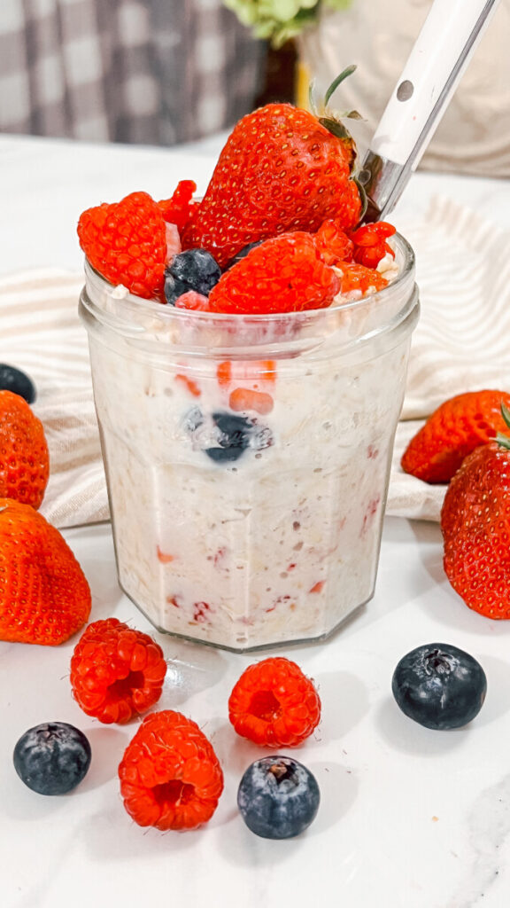  IMG_9526_jpg-576x1024 Mixed Berry Overnight Oats  