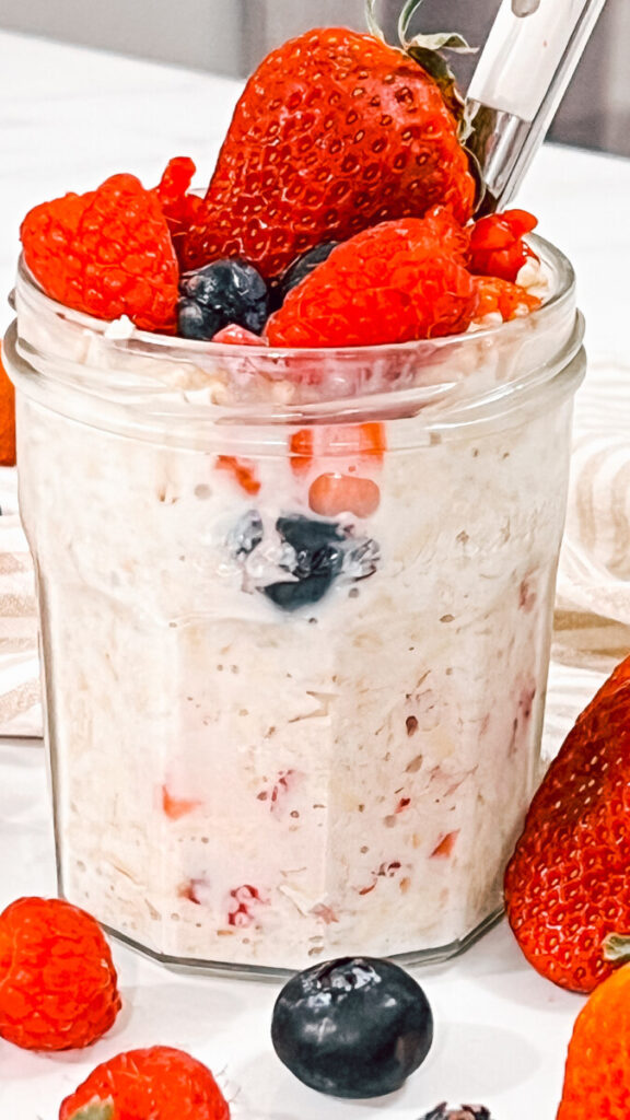  IMG_9571_jpg-576x1024 Mixed Berry Overnight Oats  