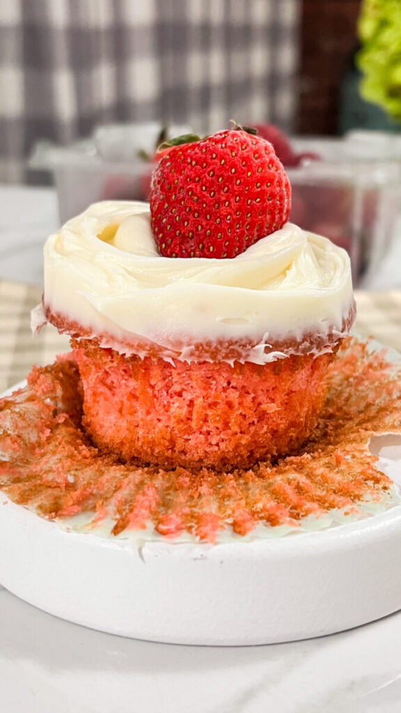  IMG_3413-576x1024 Strawberry Cupcakes  