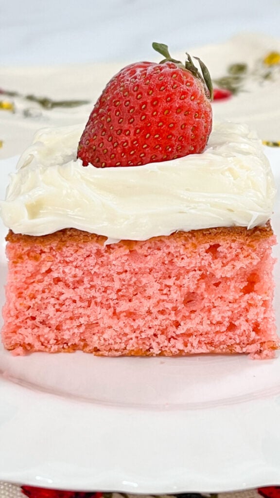  IMG_3548-576x1024 Strawberry Snack Cake  