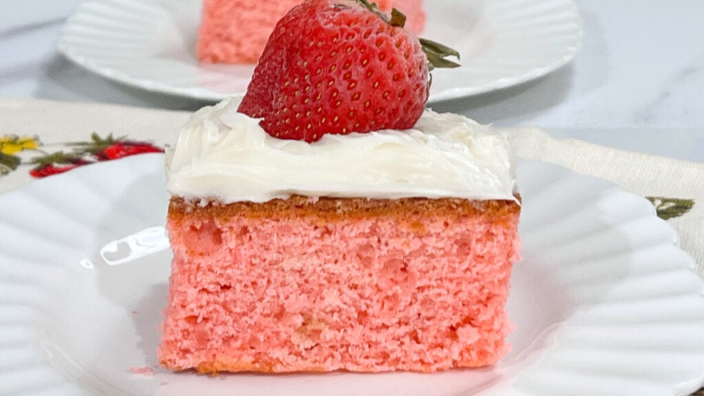  IMG_3573-1024x576 Strawberry Snack Cake  