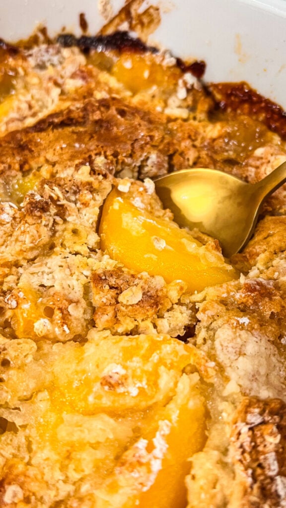  IMG_4099-576x1024 Easy Oatmeal Peach Cobbler  