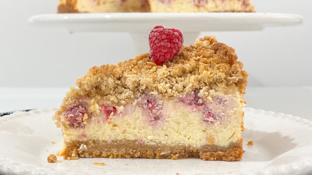  IMG_5548-1024x576 Raspberry Crumb Cheesecake  
