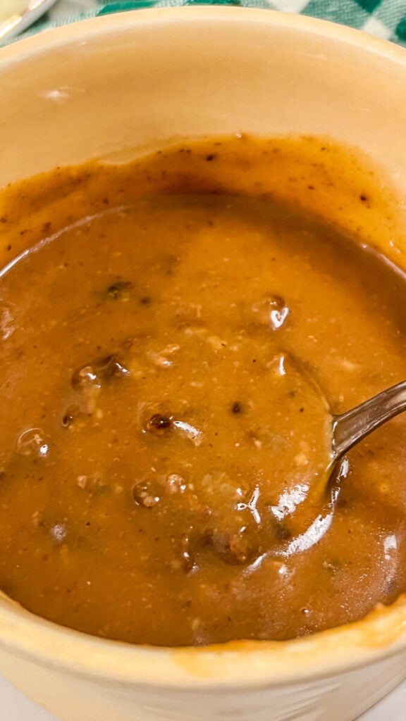  IMG_6136-576x1024 Easy Hamburger Gravy  