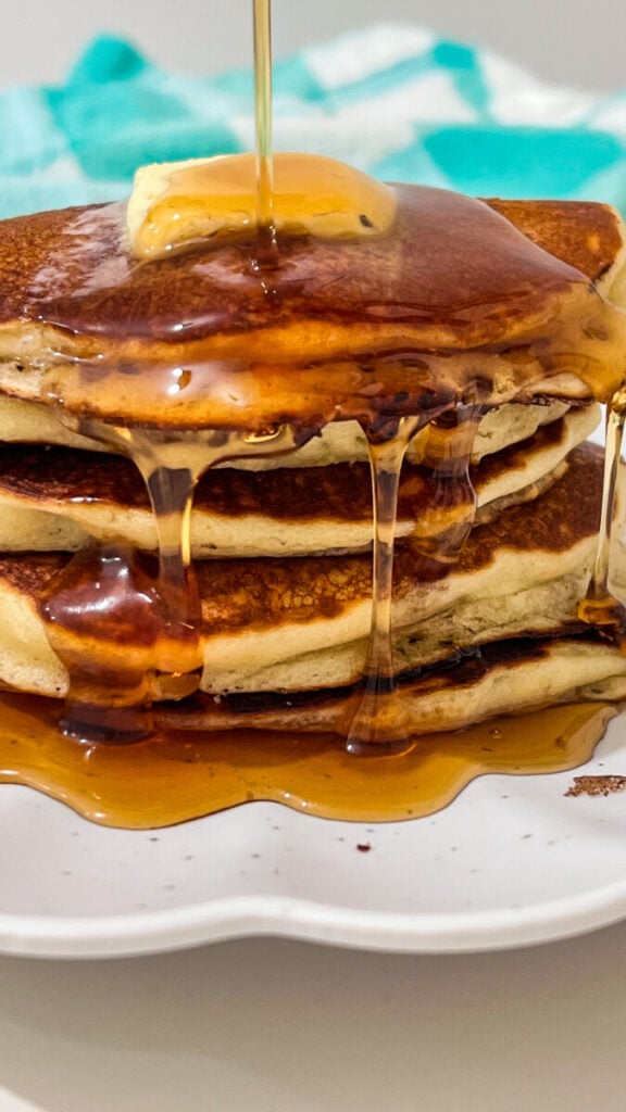  IMG_6574-576x1024 Sourdough Discard Cinnamon Roll Pancakes  
